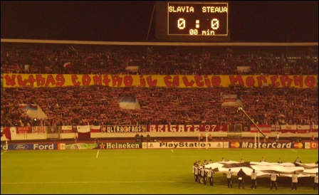 Schalparade von Slavia